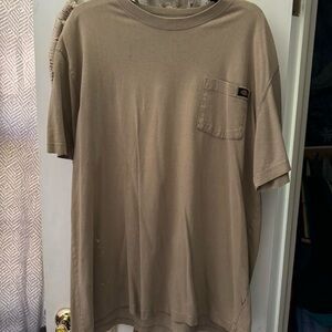 carhartt tee